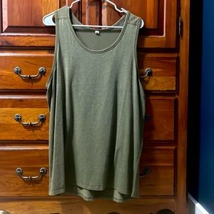Lululemon men’s tank